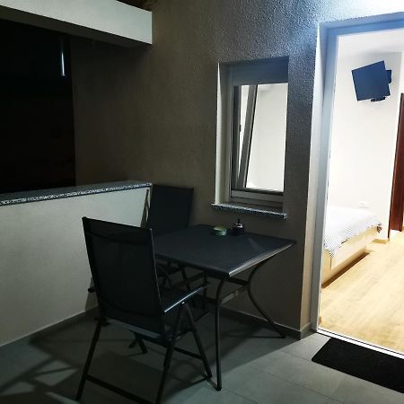 Apartamento Studio apartman Rosa Zaton  Exterior foto